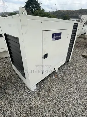 Fg Wilson 30kva Soundproof Perkins Generator