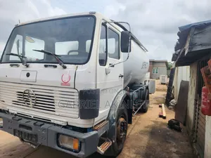 Mercedes Gas Truck