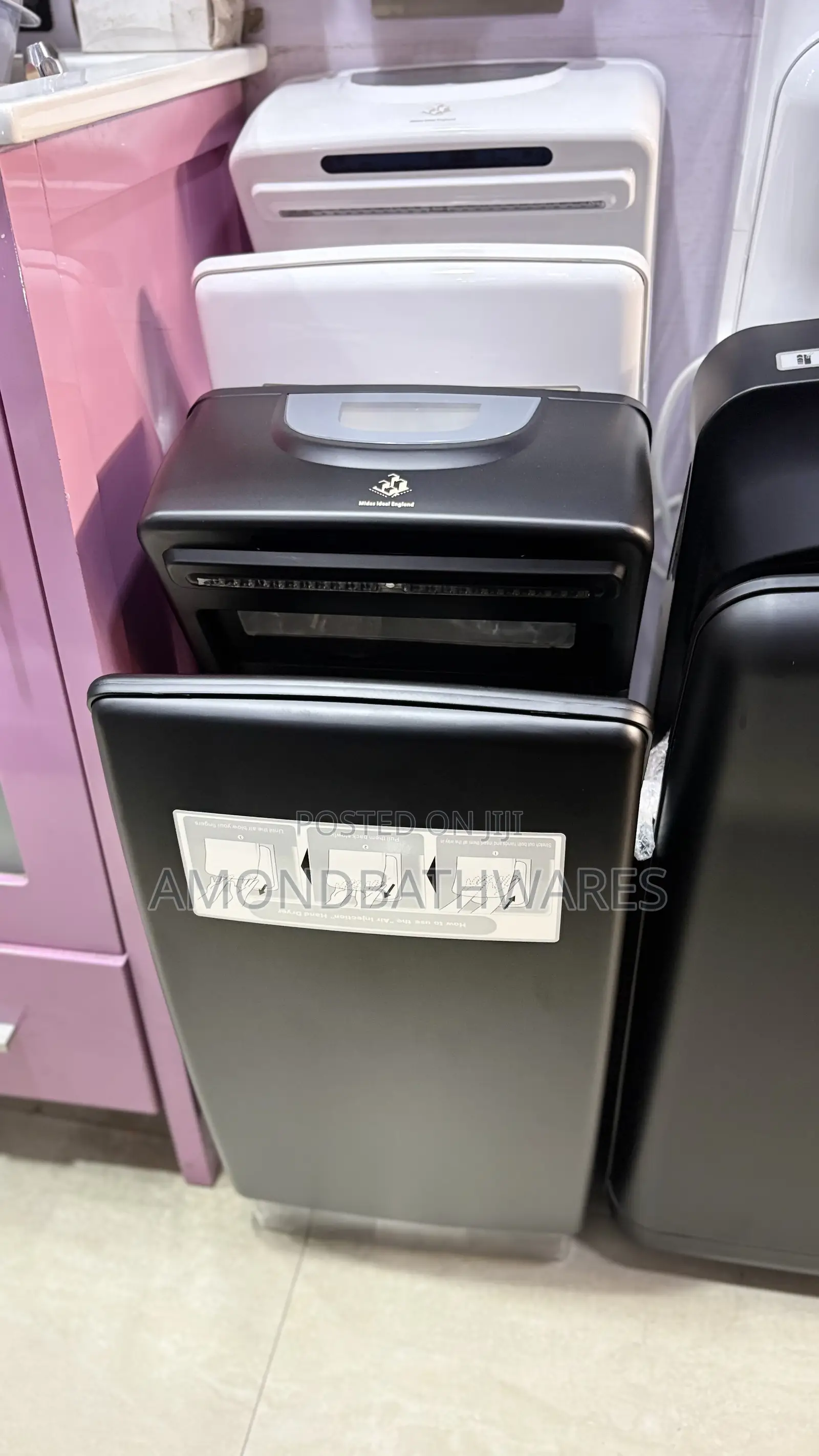 Matt Black Automatic Hand Dryer.