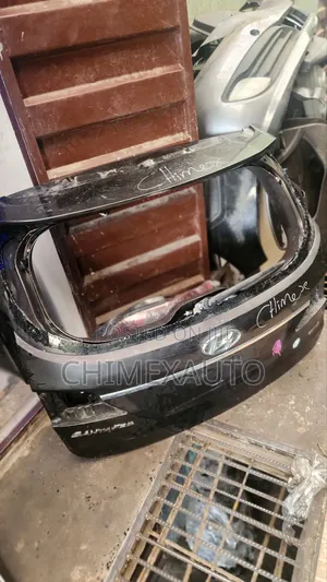 Complete Boot Without Glass Hyundai Grand Santafe 2014-2018