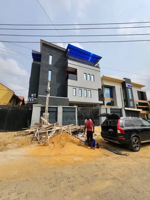4bdrm Duplex in Surulere for sale