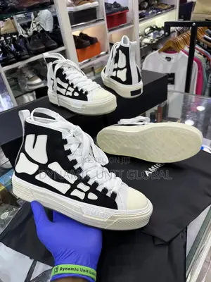 Amiri Sneakers