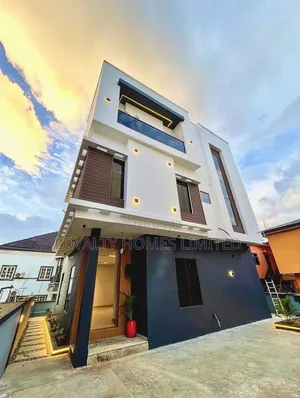 5bdrm Duplex in Maryland for sale