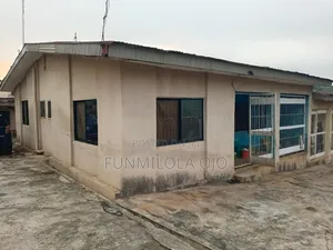 3bdrm Block of Flats in Ibadan for rent
