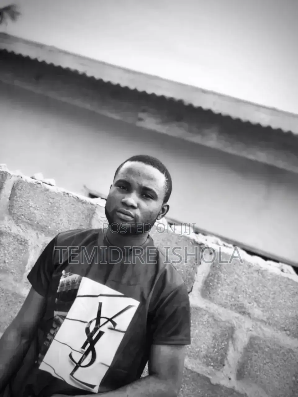 Male Tailor, There Is Accommodation/ Full Time Job