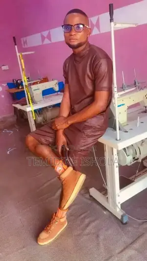 Male Tailor, There Is Accommodation/ Full Time Job