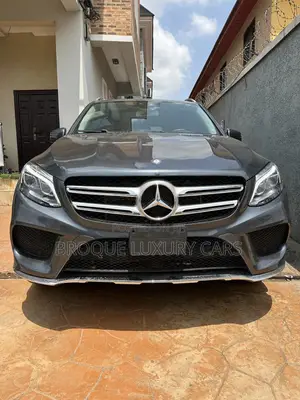 Mercedes-Benz GLE-Class 2016 Gray