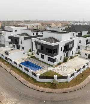 Furnished 4bdrm Duplex in Royal Gardens, Ajah for sale