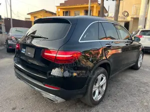 Mercedes-Benz GLC-Class 2018 Black