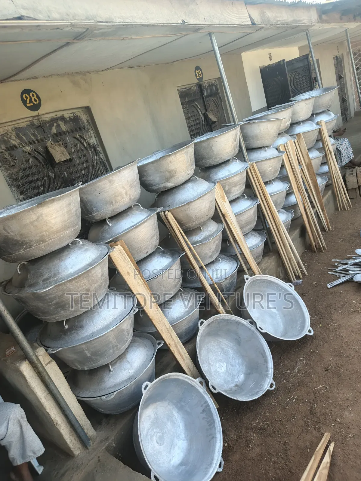 Saki Made Iron Pot