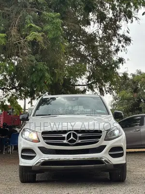 Mercedes-Benz GLE-Class GLE 350 2017 White