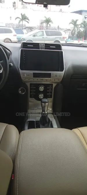 Toyota Land Cruiser Prado 4.0 Petrol TX 2012 Black