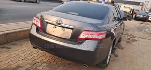 Toyota Camry 2011 Gray