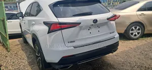 Lexus NX 300 AWD 2019 White