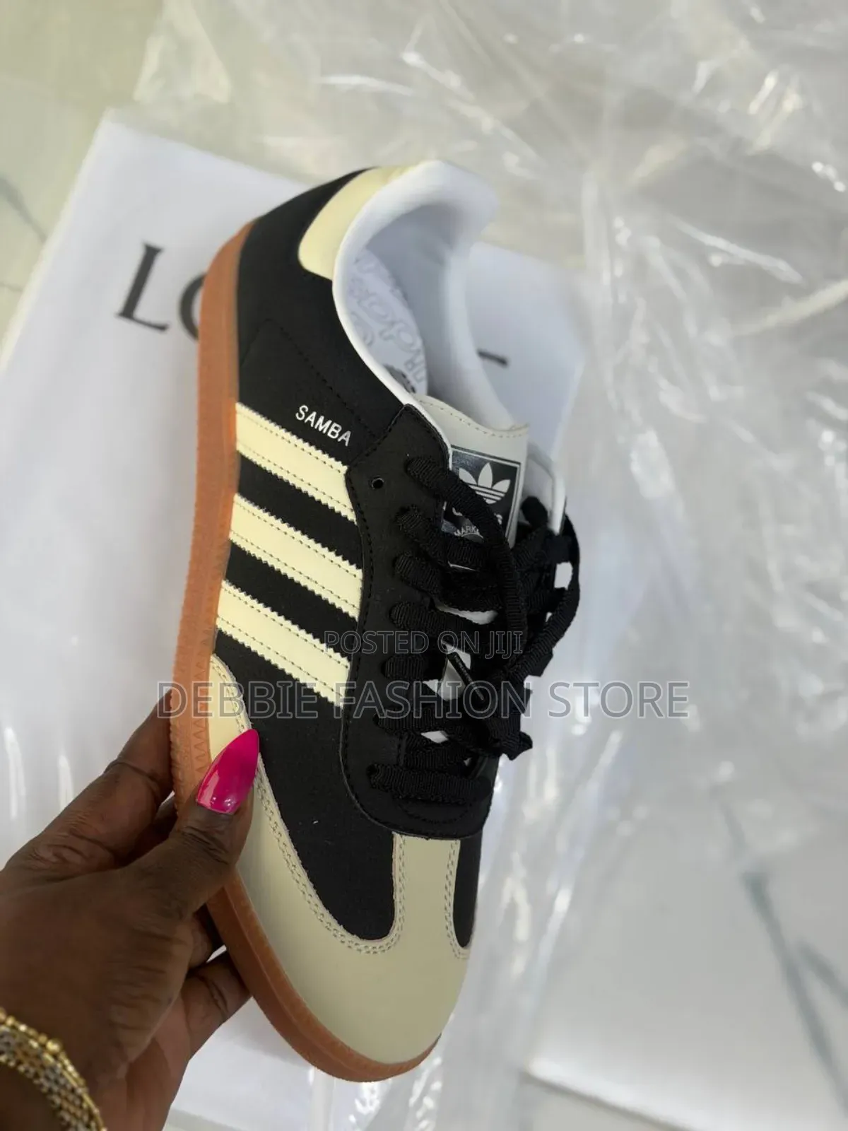 Adidas Gaszelle Sneakers
