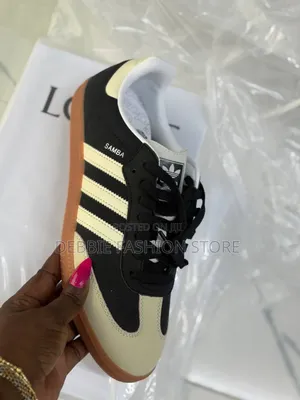 Adidas Gaszelle Sneakers