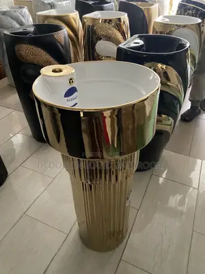 England Stand Free Wash Hand Basin