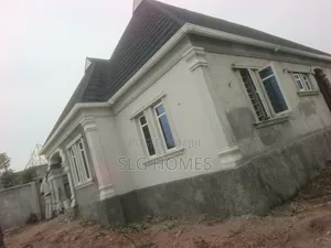 Exterior Wall Screeding