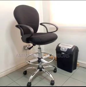 High Quality Secretary Chair