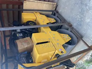 Hand Double Drum Roller