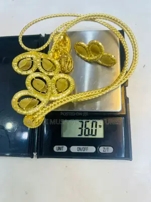 Pure Original 18karat Gold