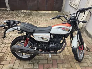 Kymco 2018 White