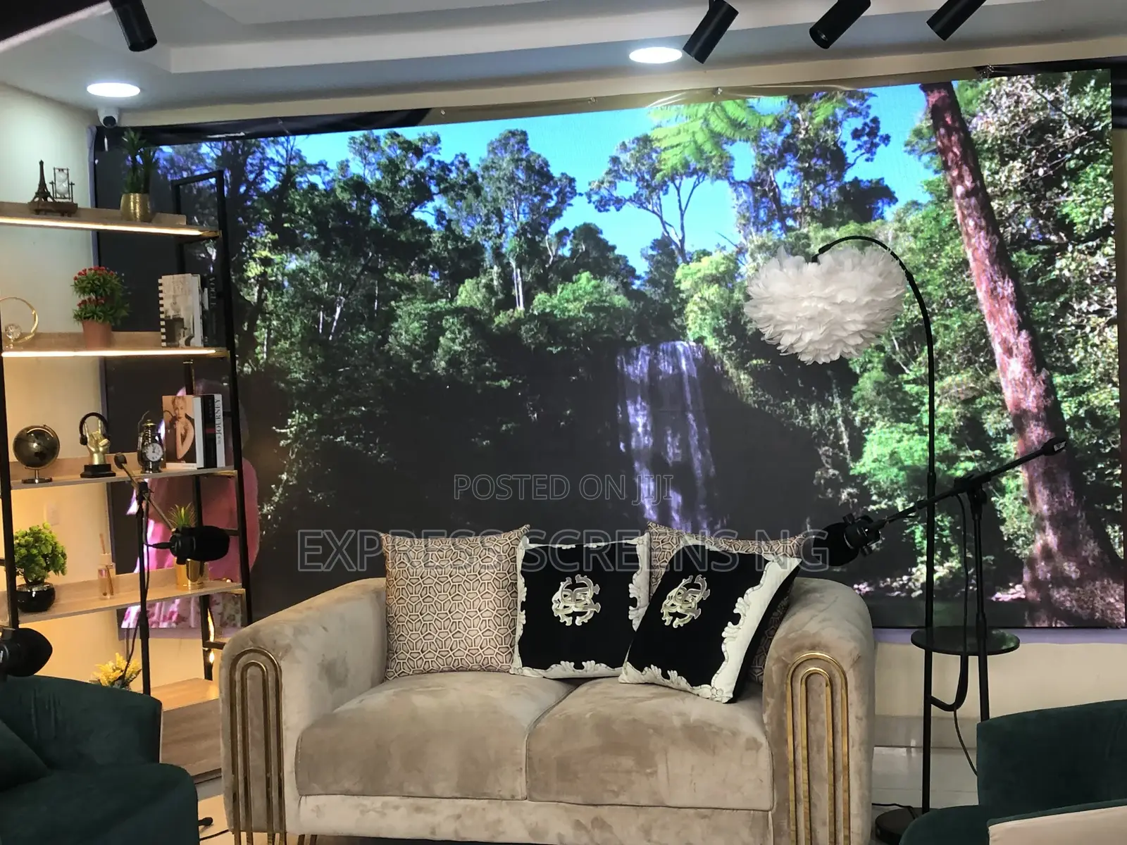 Tv’S, Radio Stations and Podcasts Studio Led Display Ready Screens