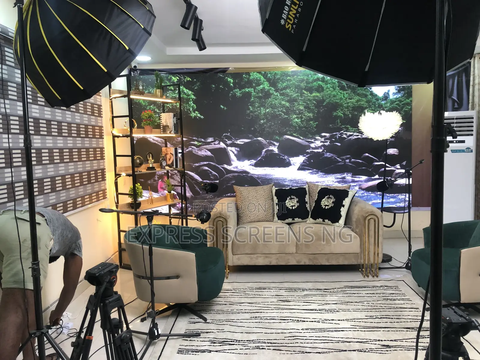Tv’S, Radio Stations and Podcasts Studio Led Display Ready Screens