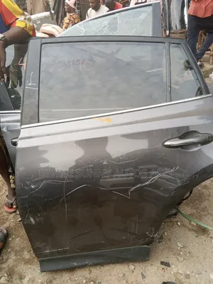 Rav4 2015 Back Left Door