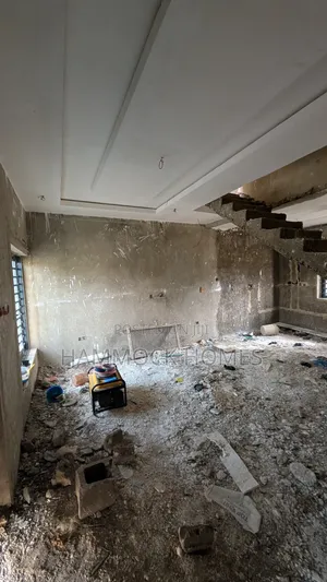 2bdrm Duplex in Carlton Gate Gra, Akobo for sale