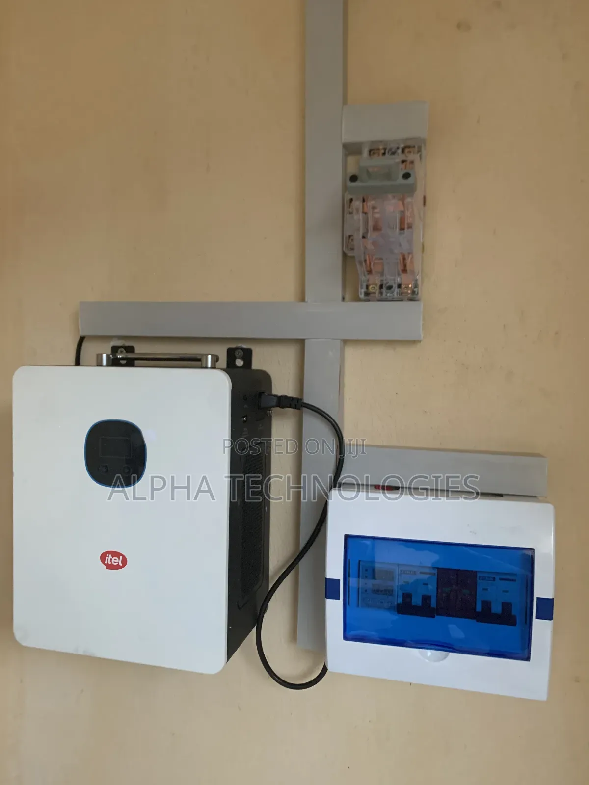 Itel Solar Generator