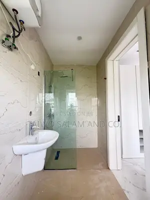 4 Bedroom Duplex