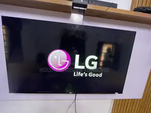 LG Frameless Smart TV