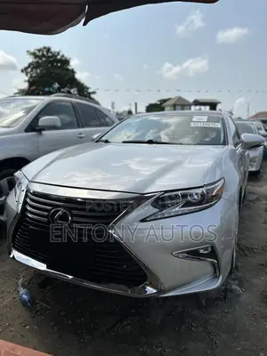 Lexus ES 350 FWD 2014 Silver