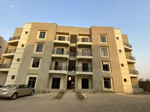 3bdrm Apartment in In A Secured Estate, Idu for sale