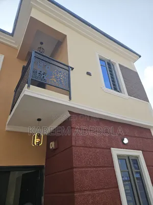 2bdrm Block of Flats in Oladejo, Yakoyo/Alagbole for rent