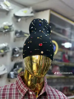 High Premium Quality and Extremely Thick Head Warmer