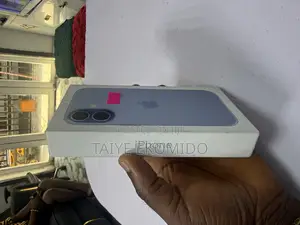 New Apple iPhone 17 256 GB Blue