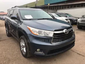 Toyota Highlander 2016 Blue
