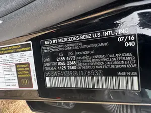 Mercedes-Benz C300 Luxury 4Matic Sedan AWD (2.0L 4cyl 7A) 2016 Black