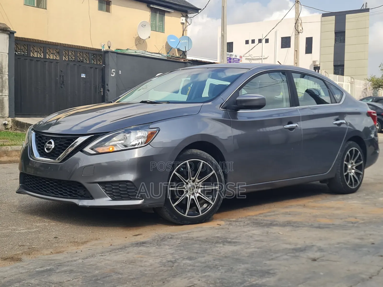 Nissan Sentra SV 2017 Gray