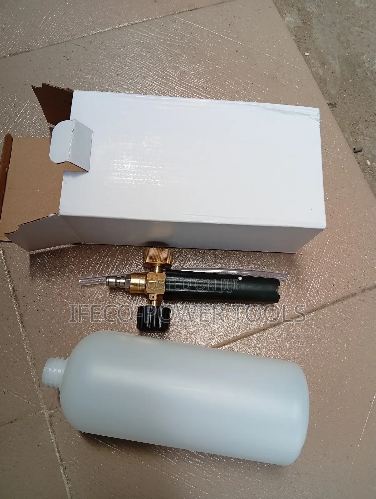 Adjustable High-Pressure Foam Cannon