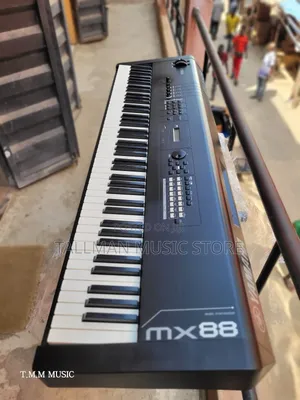 Yamaha Mx88