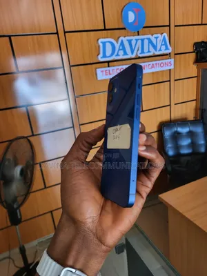 Apple iPhone 12 128 GB Blue