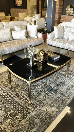 Royale Sofa Set