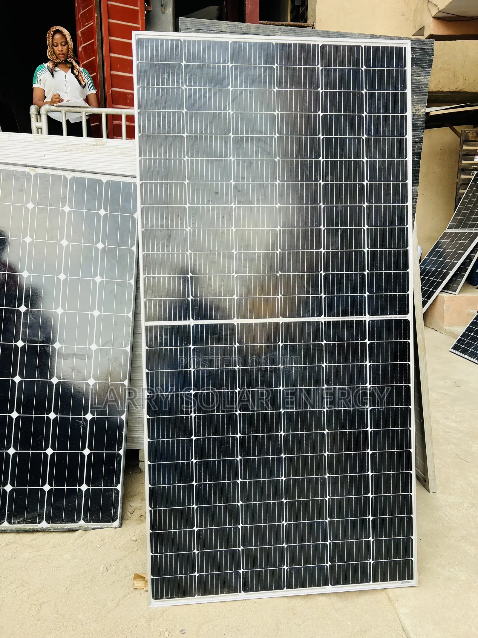 630w Original Jinko Panel