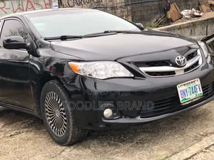 Toyota Corolla 2010 Black