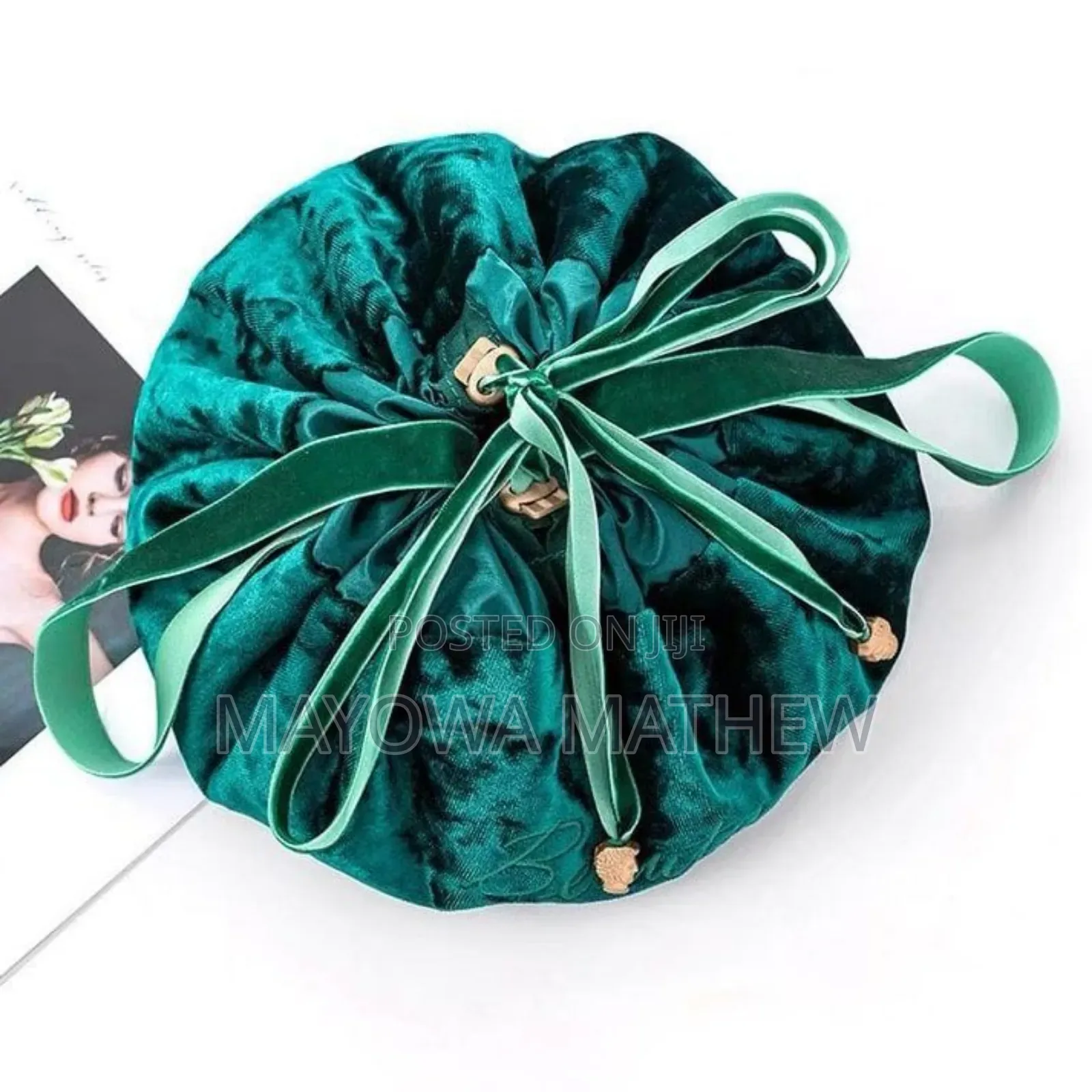 Velvet Drawstring Beauty Pouch