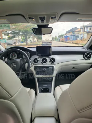 Mercedes-Benz GLA 250 2016 Gray