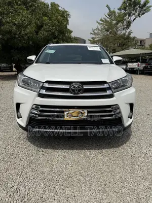 Toyota Highlander Limited 4x4 V6 (3.5L 6cyl 8A) 2017 White